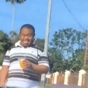 Meet your Posher, Troy